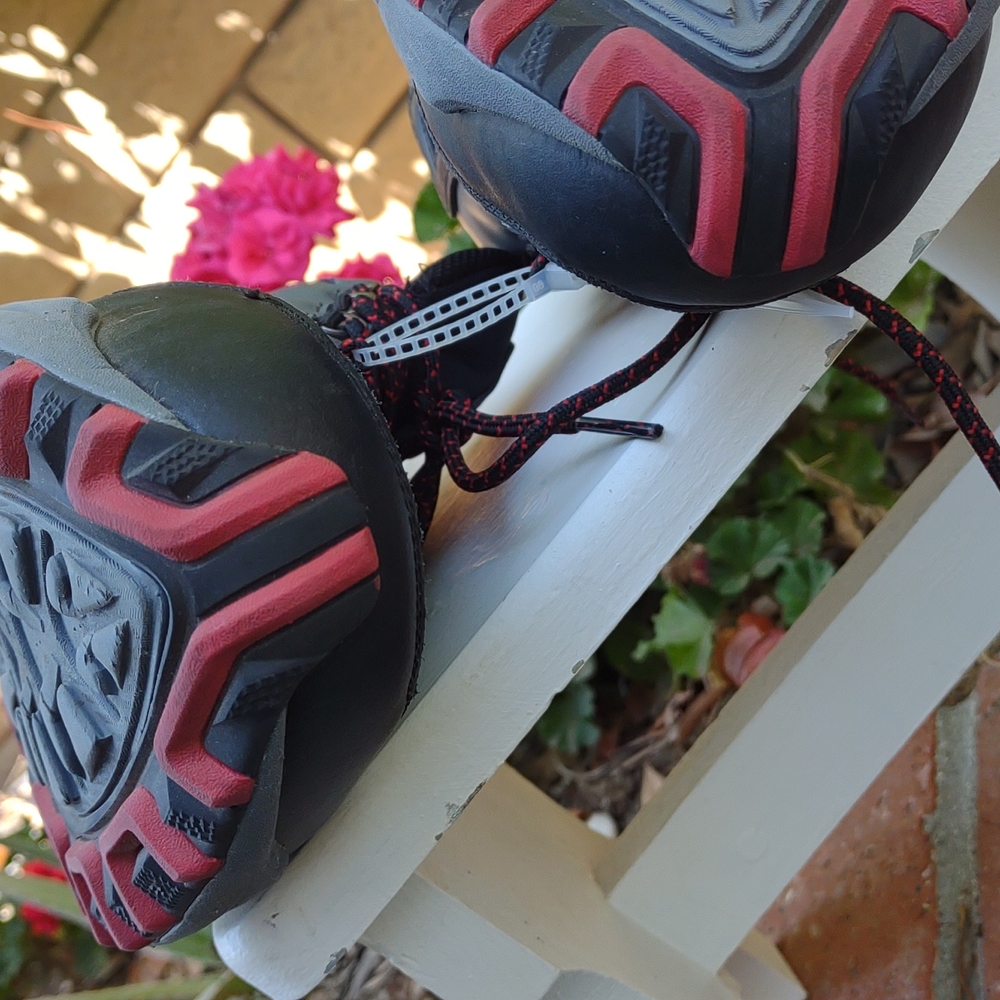 Fila Sneakers Gray and Black 13 - Picture 9 of 10